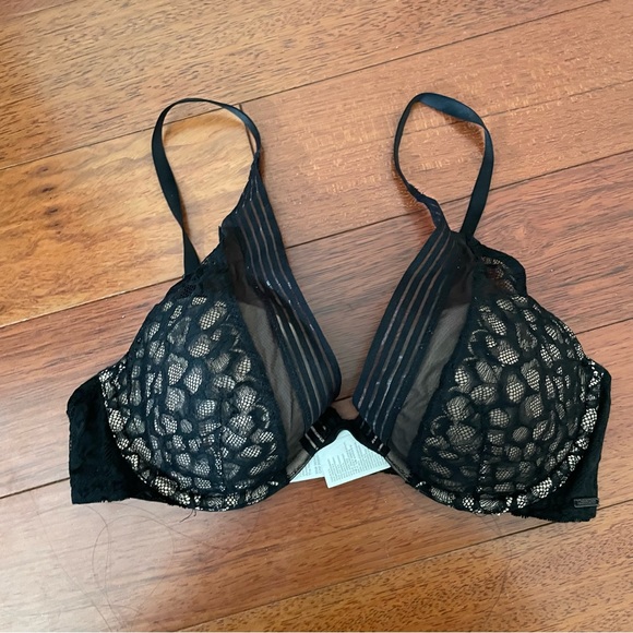 Calvin Klein Vixen Molded Lace Bra - Picture 3 of 7